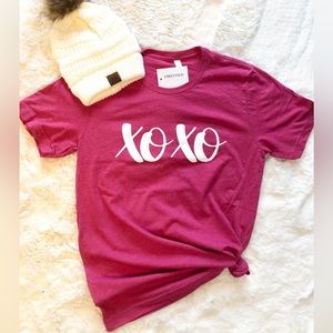 XoXo Tee